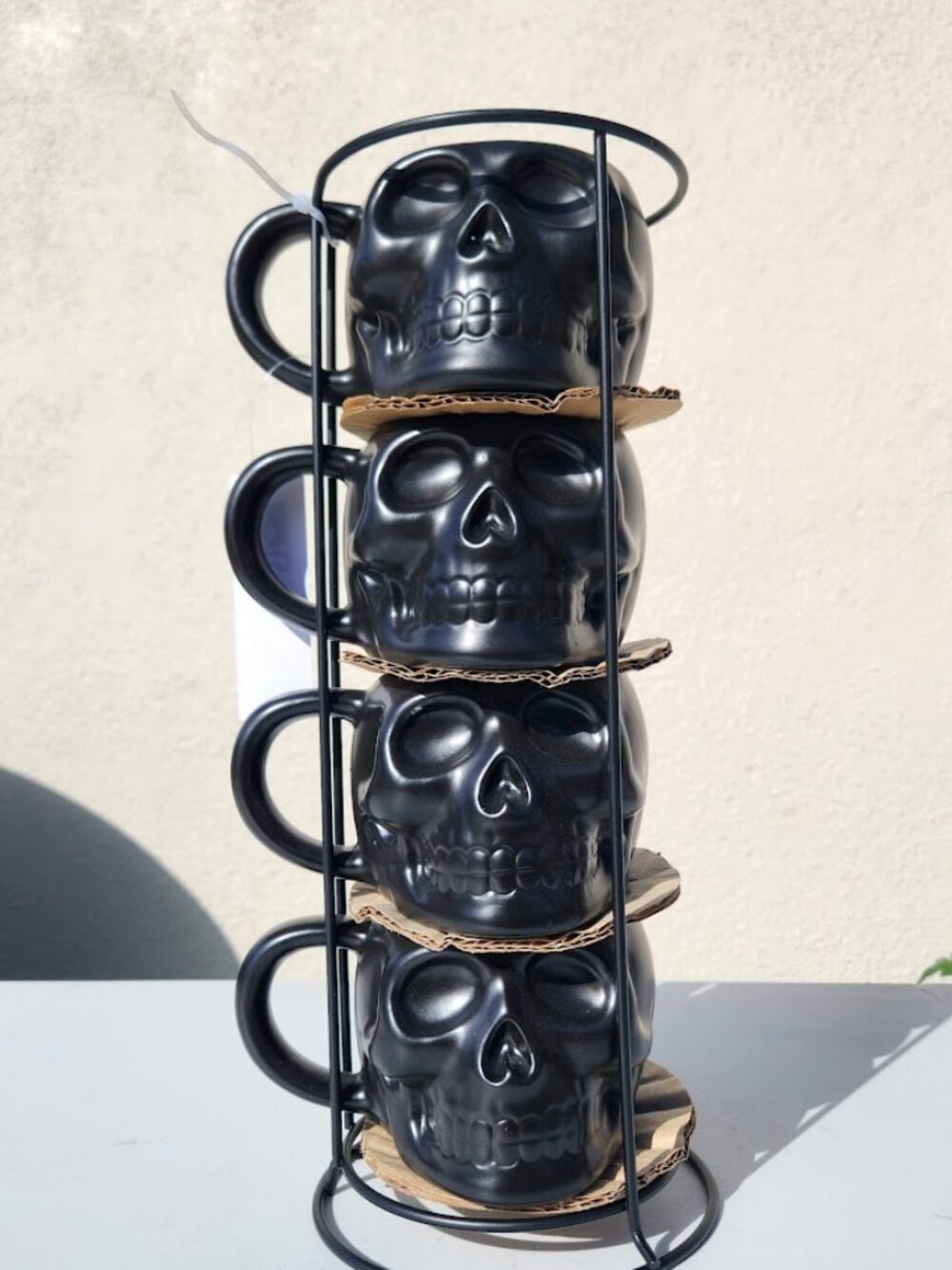 NEW Skull Mug Set of 4 Stackable Mugs Dia De Los Muertos Skulls Halloween Stonew